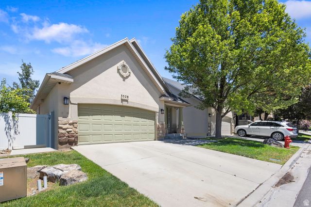 3528 W PLYMOUTH ROCK CV, Lehi, UT 84043