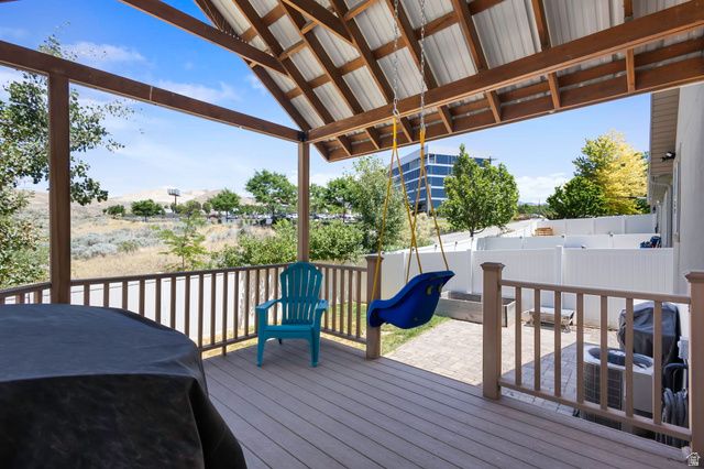 3528 W PLYMOUTH ROCK CV, Lehi, UT 84043