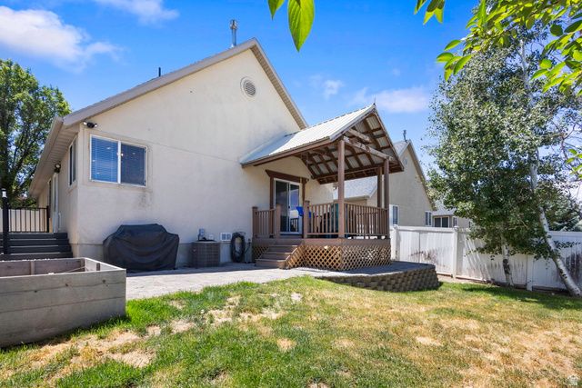 3528 W PLYMOUTH ROCK CV, Lehi, UT 84043