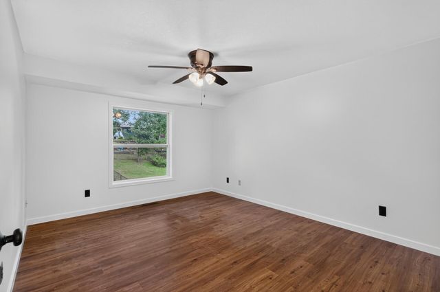 19205 Yale Street NW, Elk River, MN 55330