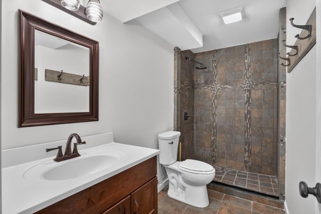 19205 Yale Street NW, Elk River, MN 55330