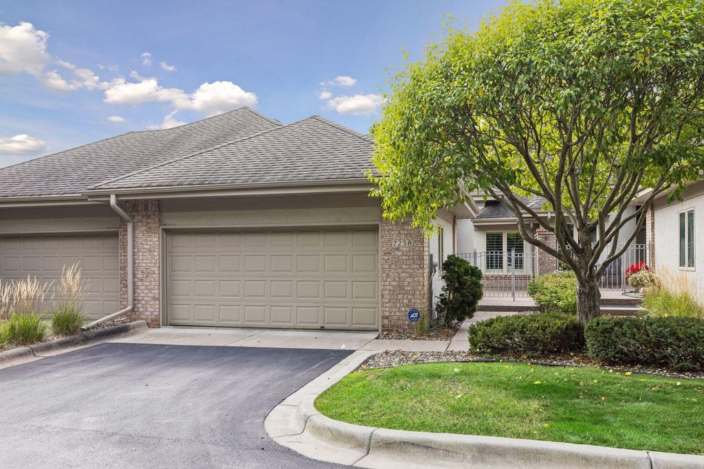 7238 Lewis Ridge Parkway, Edina, MN 55439 — exterior