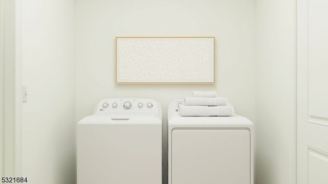 83 Ventura Dr 67, East Hanover Twp., NJ 07932