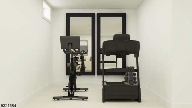 83 Ventura Dr 67, East Hanover Twp., NJ 07932