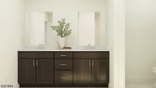 83 Ventura Dr 67, East Hanover Twp., NJ 07932