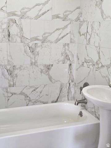 946 S NAVAJO ST, Salt Lake City, UT 84104