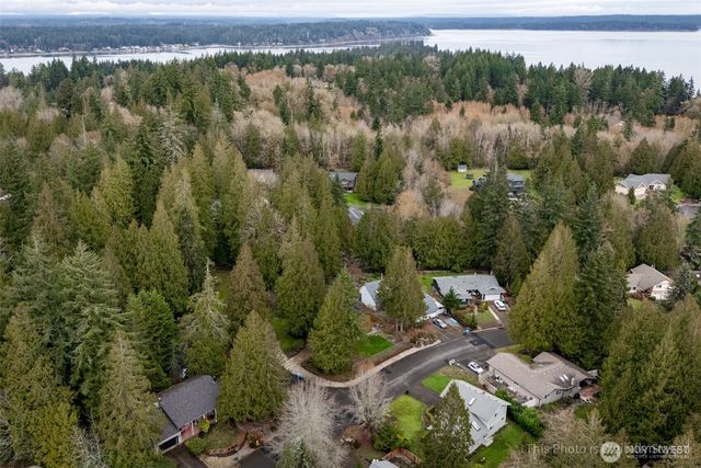 6427 Tralee Drive NW, Olympia, WA 98502