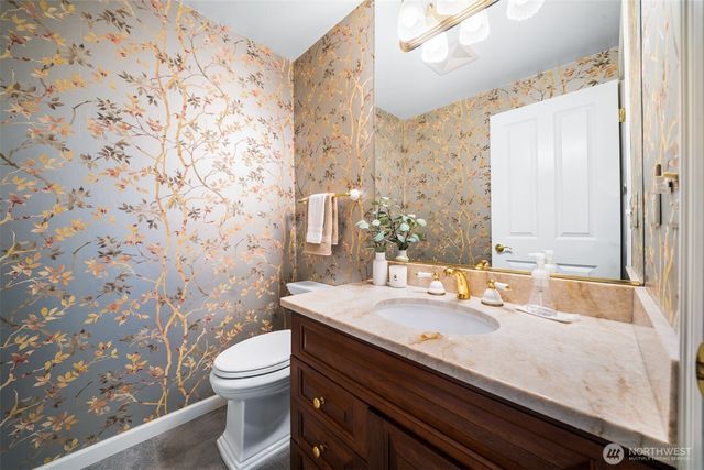 6427 Tralee Drive NW, Olympia, WA 98502