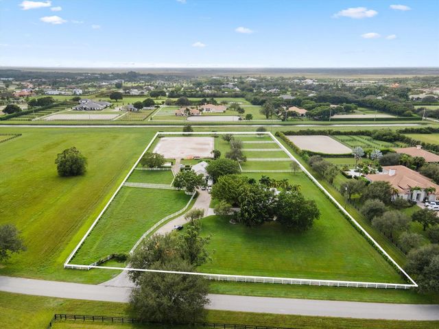 15416 Sunnyland Lane Barn, Wellington, FL 33414