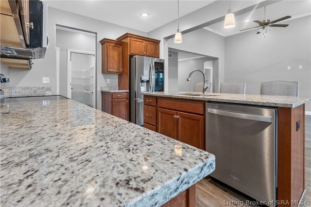 7012 Patriot Court, Charlestown, IN 47111