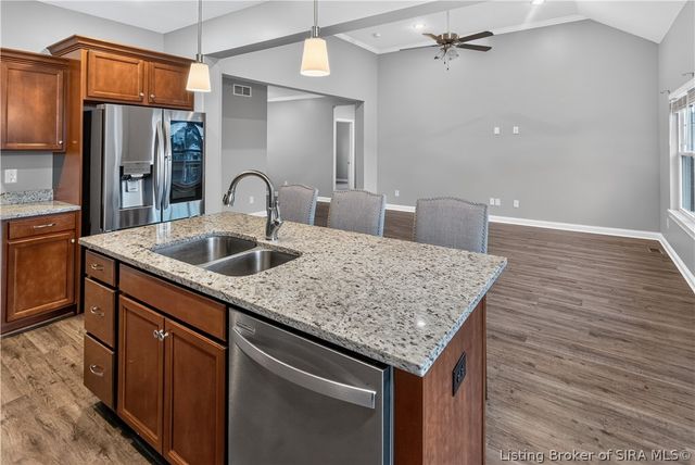 7012 Patriot Court, Charlestown, IN 47111