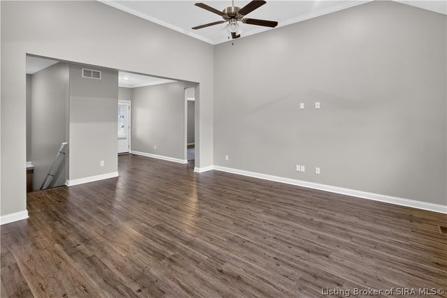7012 Patriot Court, Charlestown, IN 47111