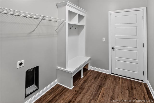 7012 Patriot Court, Charlestown, IN 47111
