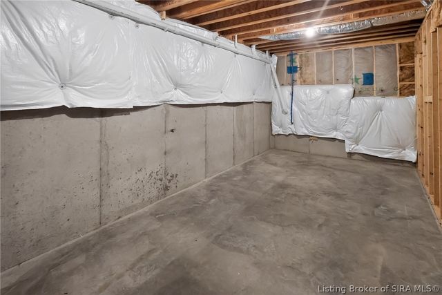 7012 Patriot Court, Charlestown, IN 47111