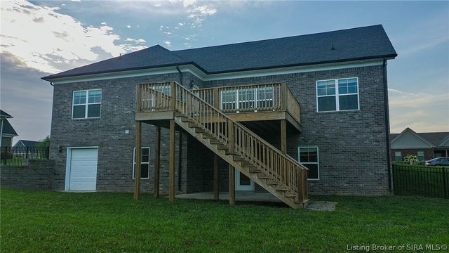 7012 Patriot Court, Charlestown, IN 47111