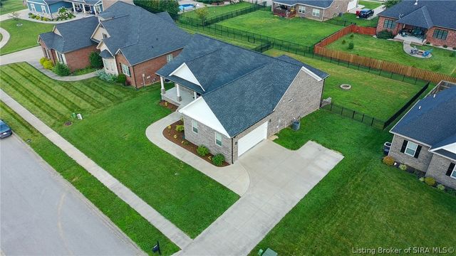 7012 Patriot Court, Charlestown, IN 47111