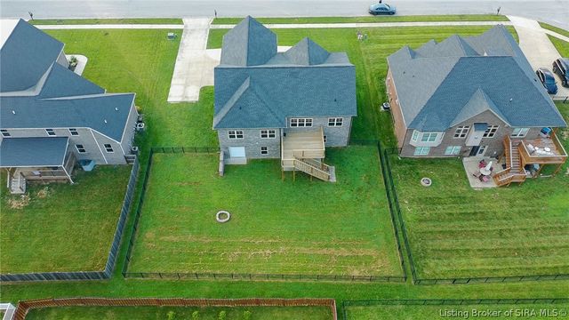 7012 Patriot Court, Charlestown, IN 47111