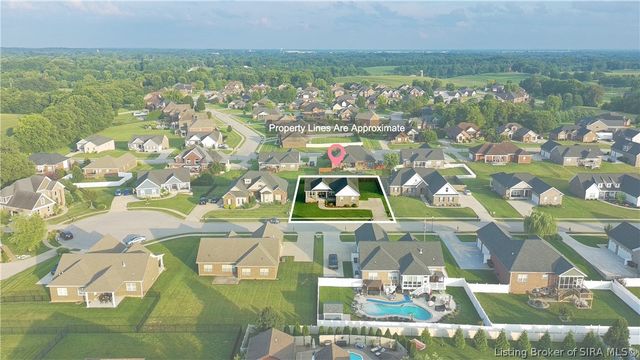 7012 Patriot Court, Charlestown, IN 47111