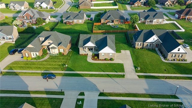 7012 Patriot Court, Charlestown, IN 47111