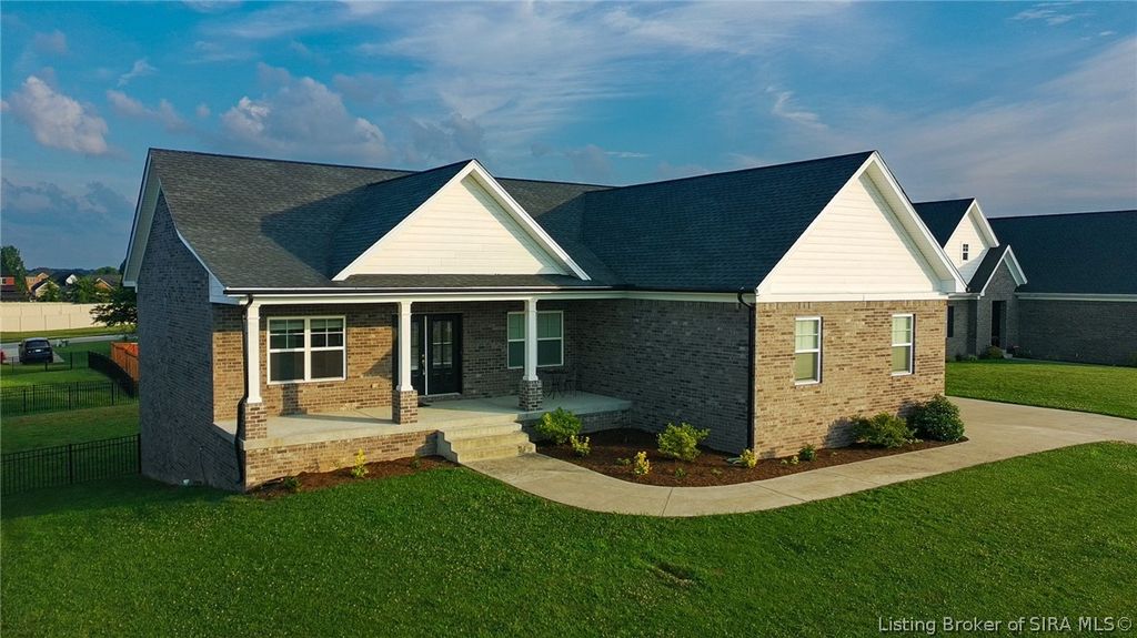 7012 Patriot Court, Charlestown, IN 47111