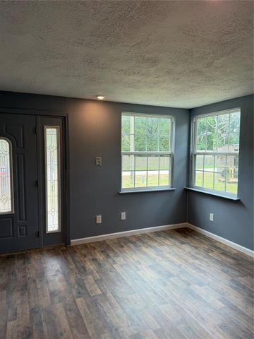 207 Robbie Road, Livingston, TX 77351
