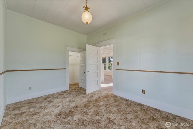 116 SW 9th Street, College Place, WA 99324