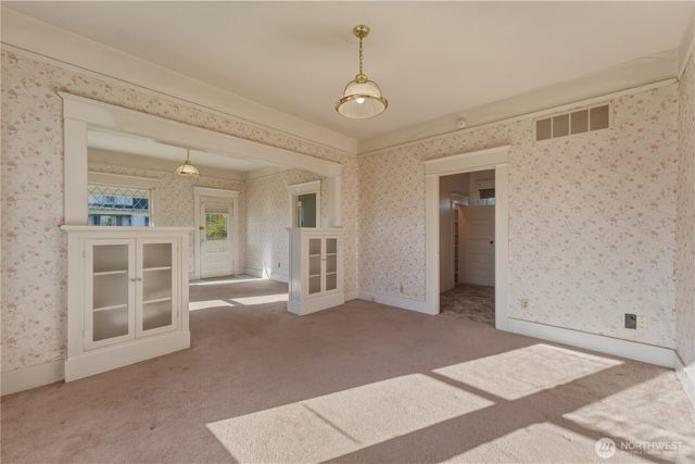 116 SW 9th Street, College Place, WA 99324