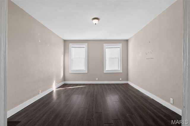 235 Military Road, St Louis, MO 63125