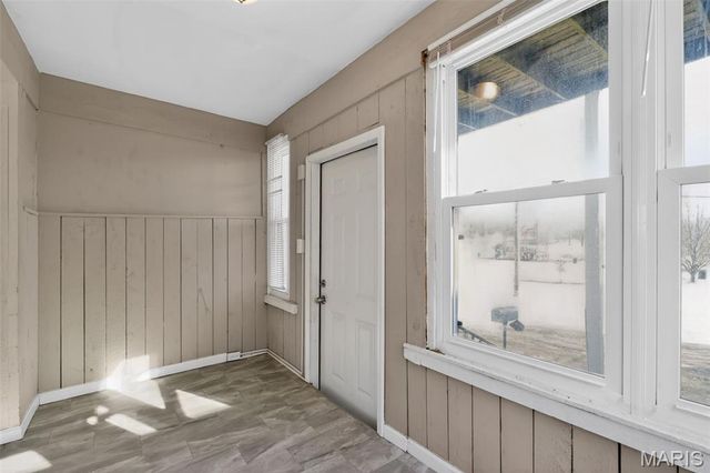 235 Military Road, St Louis, MO 63125