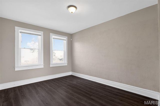 235 Military Road, St Louis, MO 63125