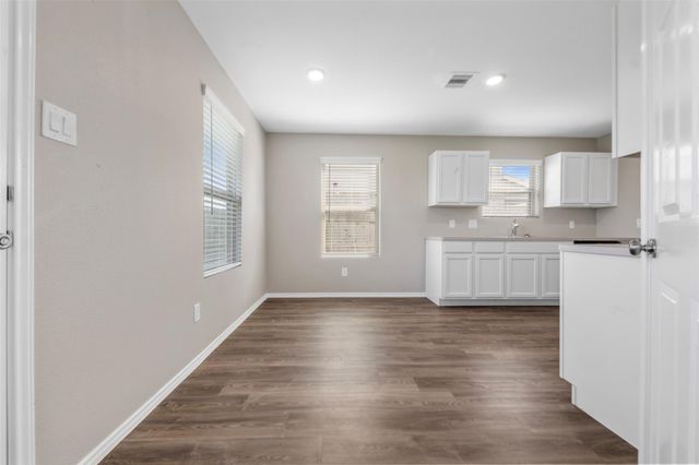 8638 Wooster Trails Drive, Baytown, TX 77521