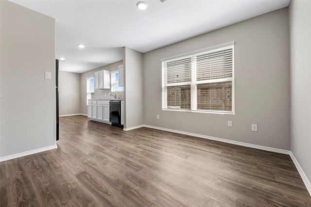 8638 Wooster Trails Drive, Baytown, TX 77521