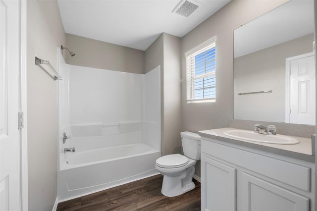 8638 Wooster Trails Drive, Baytown, TX 77521