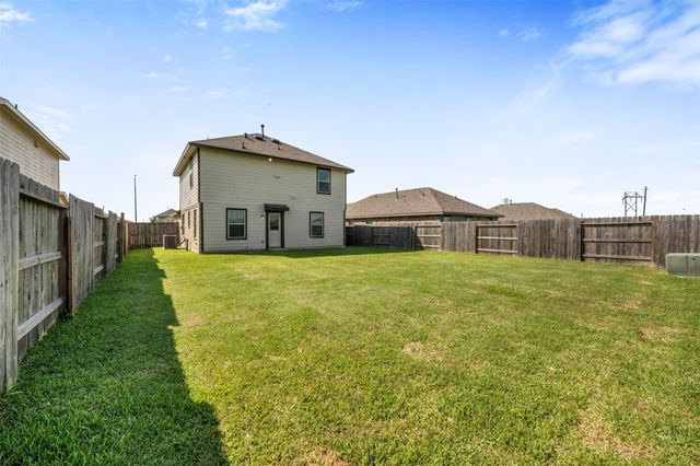 8638 Wooster Trails Drive, Baytown, TX 77521