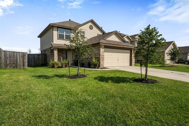 8638 Wooster Trails Drive, Baytown, TX 77521