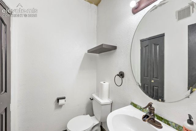 1447 Madison Ridge Heights D, Colorado Springs, CO 80904
