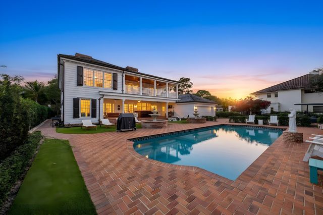 19153 SE Jupiter River Drive, Jupiter, FL 33458