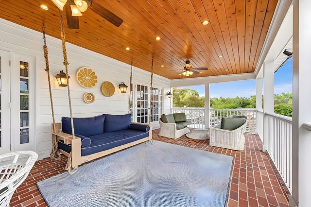 19153 SE Jupiter River Drive, Jupiter, FL 33458