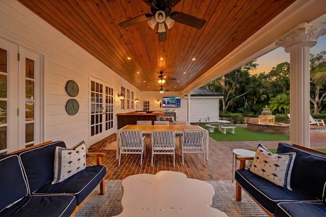 19153 SE Jupiter River Drive, Jupiter, FL 33458