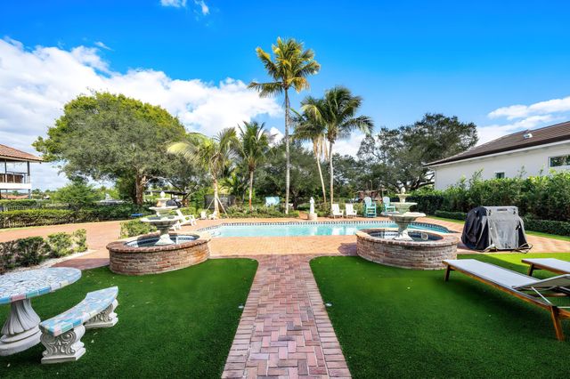 19153 SE Jupiter River Drive, Jupiter, FL 33458