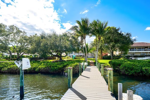 19153 SE Jupiter River Drive, Jupiter, FL 33458