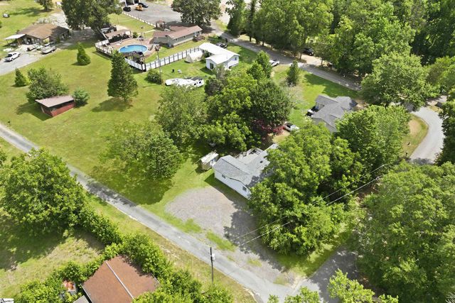 125 Old Lowe Court, Spartanburg, SC 29303