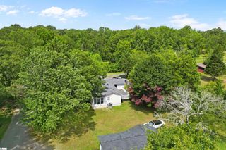 125 Old Lowe Court, Spartanburg, SC 29303
