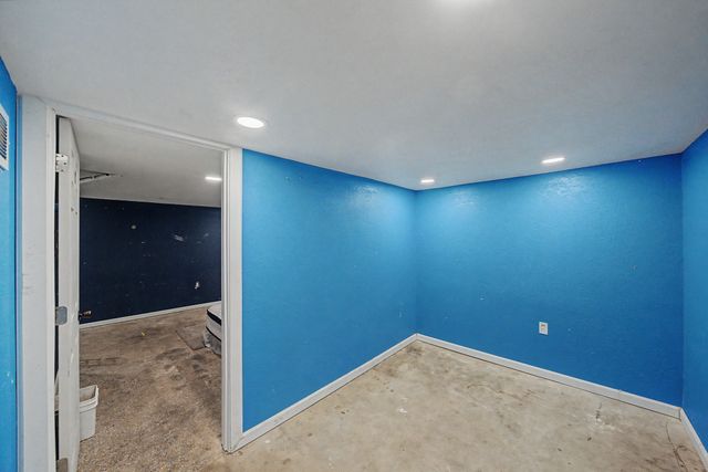 3708 Kinsey Avenue, Des Moines, IA 50317