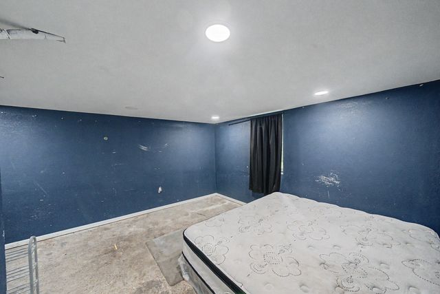 3708 Kinsey Avenue, Des Moines, IA 50317