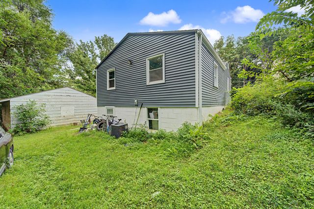 3708 Kinsey Avenue, Des Moines, IA 50317