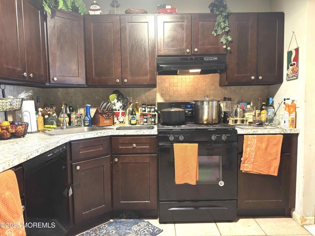 14-3 Sacramento Court, Freehold, NJ 07728