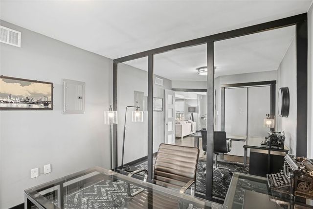 1000 Grandview Ave 405, Mt Washington, PA 15211