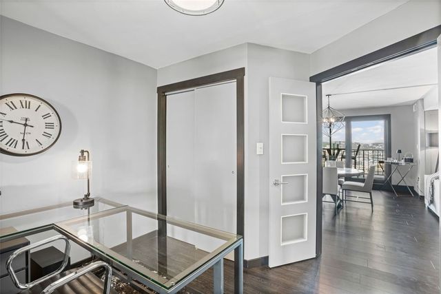 1000 Grandview Ave 405, Mt Washington, PA 15211