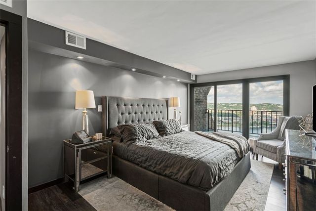 1000 Grandview Ave 405, Mt Washington, PA 15211